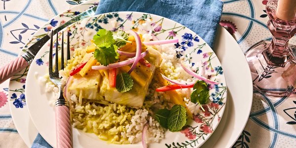 COCONUT CURRY POACHED HALIBUT WITH MANGO SALAD