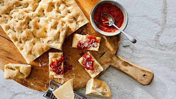LONGO&rsquo;S FOCACCIA WITH SAUCE