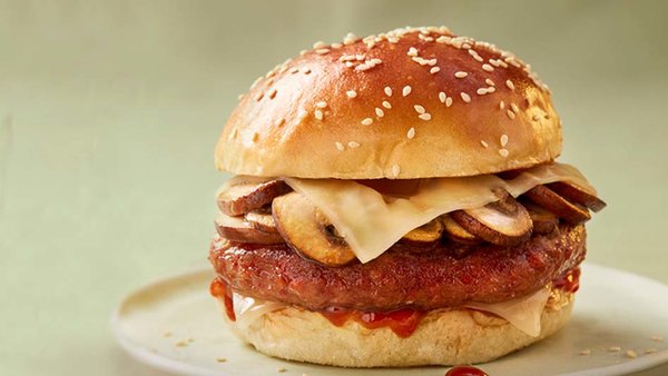 MUSHROOM SWISS MAPLE LEAF 50/50 BURGER MELT