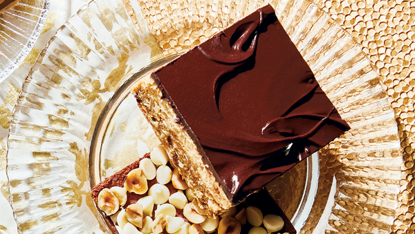 PEANUT BUTTER NANAIMO BARS