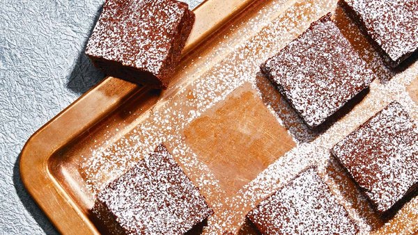 RASPBERRY WHITE CHOCOLATE BROWNIES