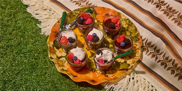 RETRO BERRY JELLY CUPS