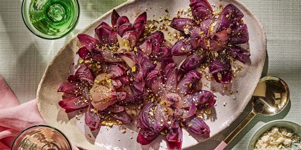 ROASTED RED ONION FLOWERS