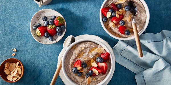 VANILLA ALMOND CHIA PUDDING