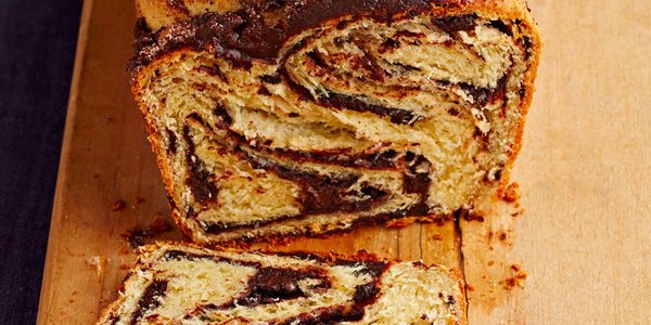 CHOCOLATE-SWIRL BABKA