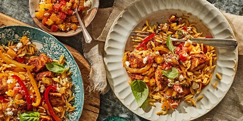 GREEK CHICKEN WITH ORZO, PEPPER AND FETA