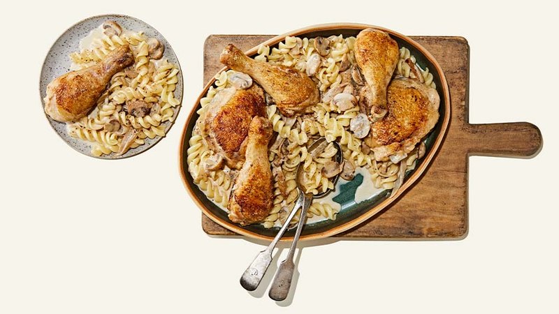 CREAMY CHICKEN AND MUSHROOM BRAISE