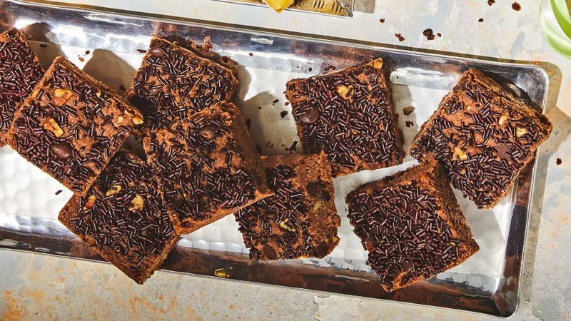 DARK CHOCOLATE SHORTBREAD BARS