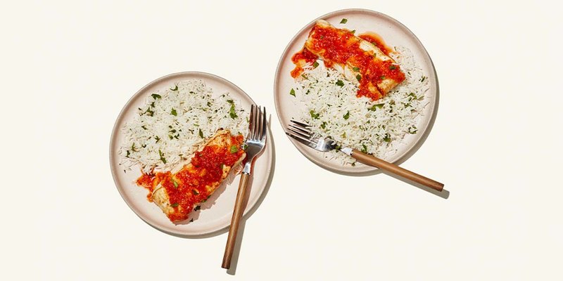 GRILLED HALIBUT WITH RED PEPPER PEACH GLAZE