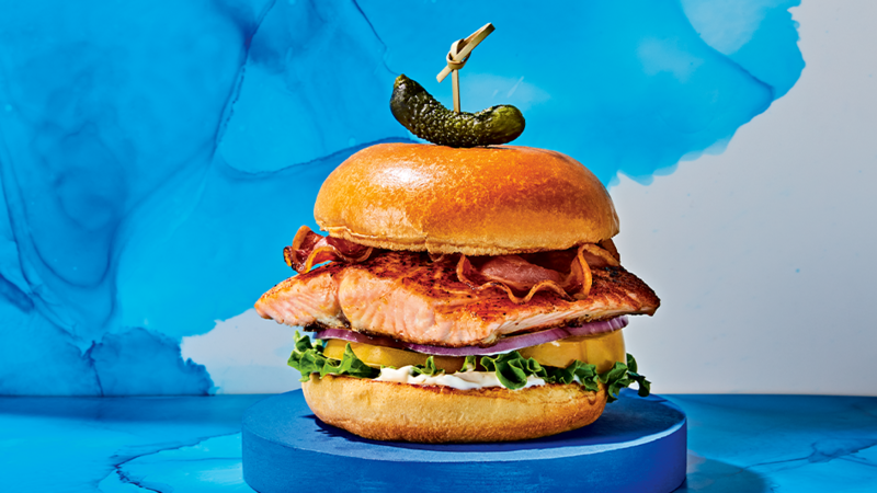 GRILLED SALMON PLT (PANCETTA, LETTUCE, TOMATO)