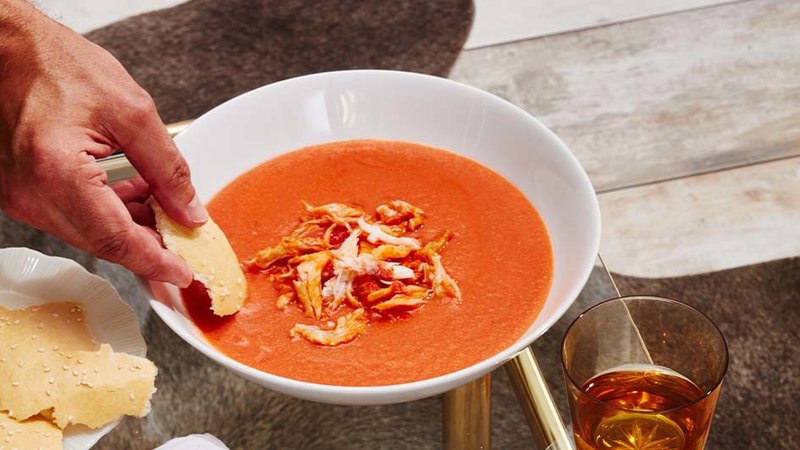 HEIRLOOM TOMATO SOUP WITH KING CRAB AND FRESH BREAD CRUST