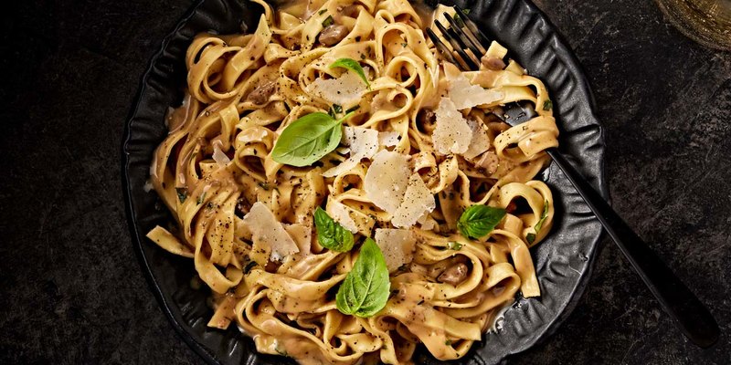 SAUCY FOREST MUSHROOM FETTUCINE