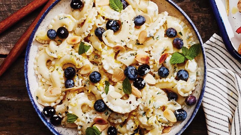 PASTA LEMON BERRY SALAD