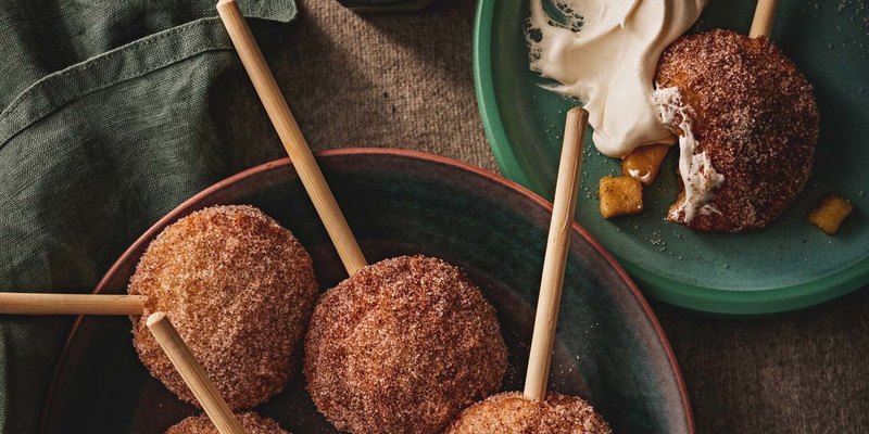 DEEP FRIED APPLE PIE LOLLIPOPS