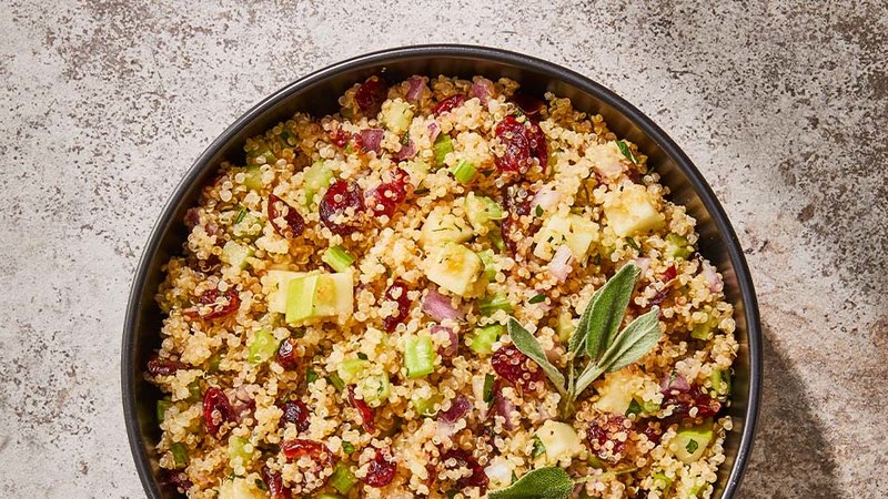 QUINOA STUFFING SALAD