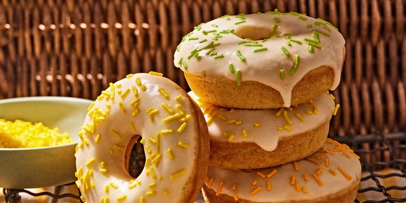 CITRUS SOUR CREAM DOUGHNUTS