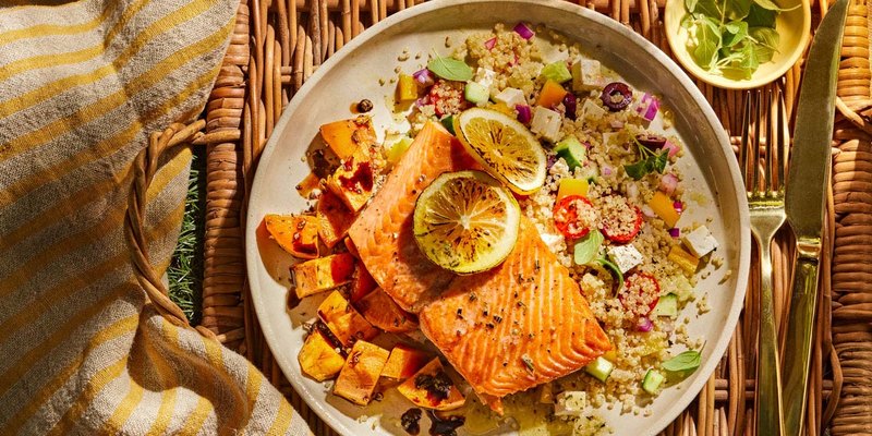 ROSEMARY HONEY ROASTED SALMON WITH SWEET POTATOES